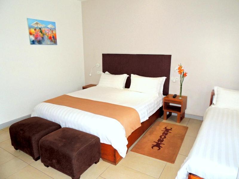 Plumeria Hotel Антсирабе Екстериор снимка
