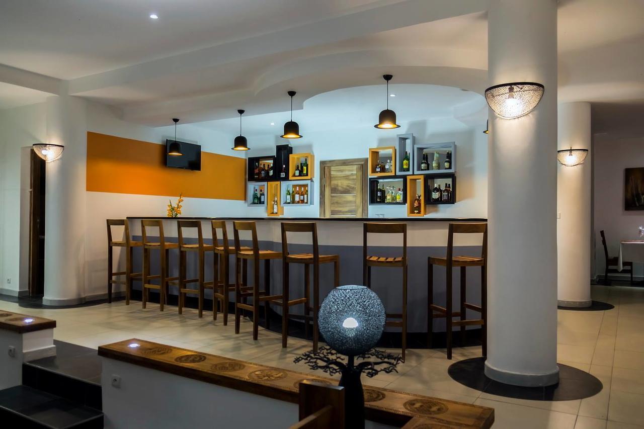 Plumeria Hotel Антсирабе Екстериор снимка