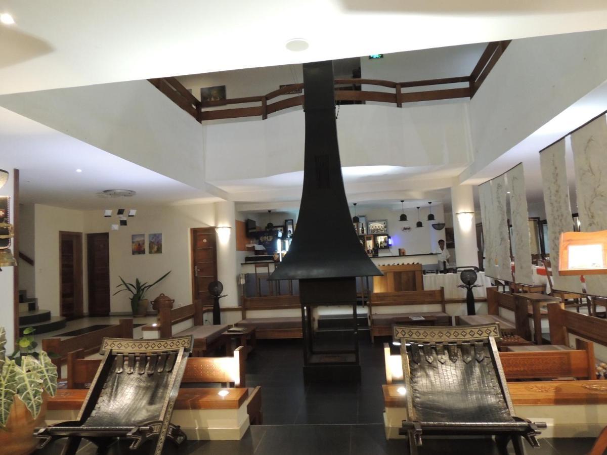 Plumeria Hotel Антсирабе Екстериор снимка