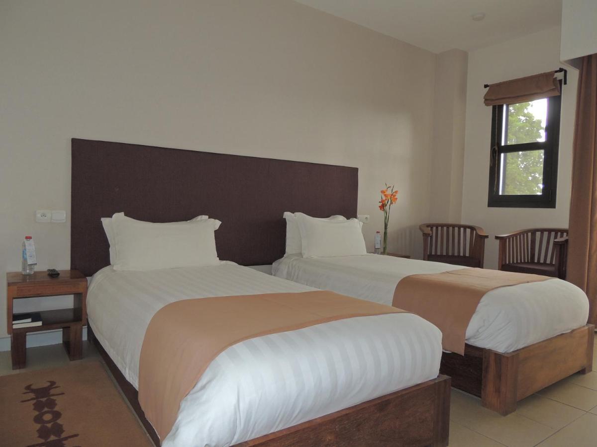 Plumeria Hotel Антсирабе Екстериор снимка